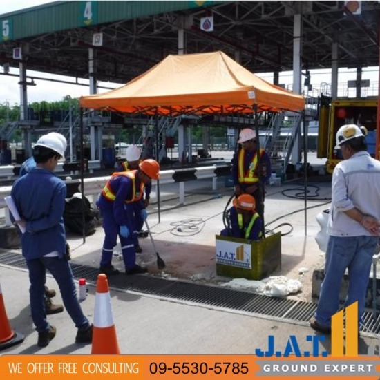 รับซ่อมพื้นทรุด - เจ.เอ.ที. กราวด์ เอกซ์เพิร์ท - ปรับระดับพื้นคอนกรีต โรงงานชลบุรี
